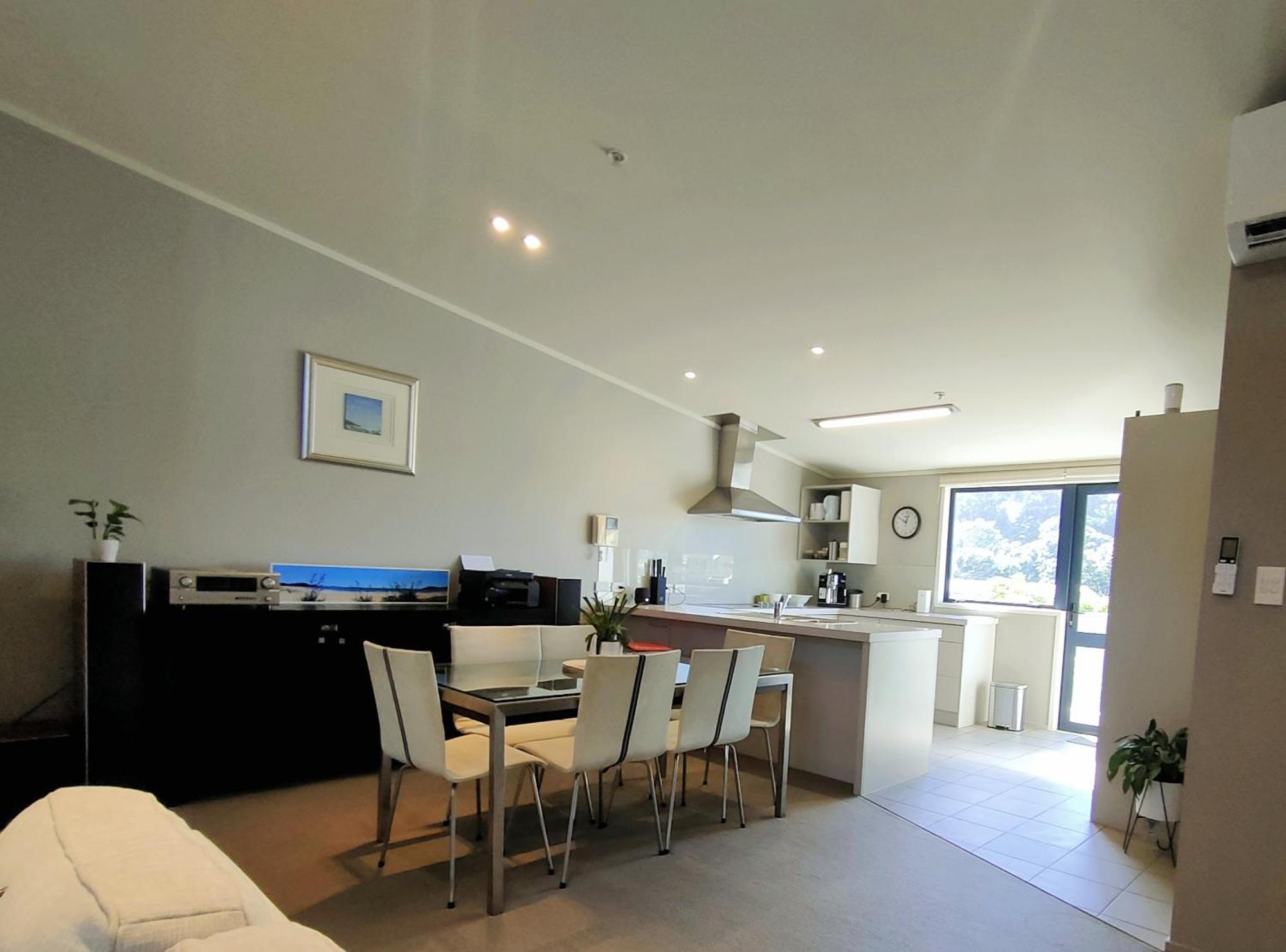 Appartamento Mount Stunner With King Beds Mount Maunganui Esterno foto